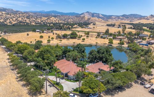 32933 Success Valley Dr, Porterville, CA, 93257-9646 | Card Image