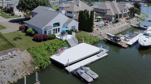 3935 Quarrystone Ct, Marblehead, OH, 43440-3030 | Card Image