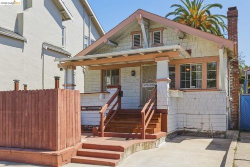 340 Foothill Blvd, Oakland, CA, 94606-2323 | Card Image