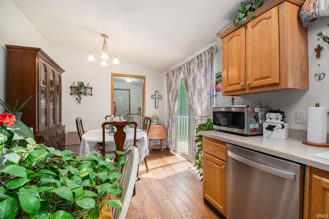 205 Par Blvd, House other with 3 bedrooms, 2 bathrooms and null parking in Bristol IN | Image 5