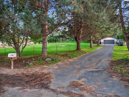 508 S Manzanita Ct, Kennewick, WA, 99338-9348 | Card Image