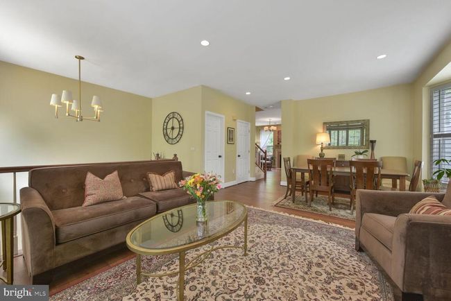 1249 Wild Hawthorn Way, Townhouse with 3 bedrooms, 4 bathrooms and null parking in RESTON VA | Image 10