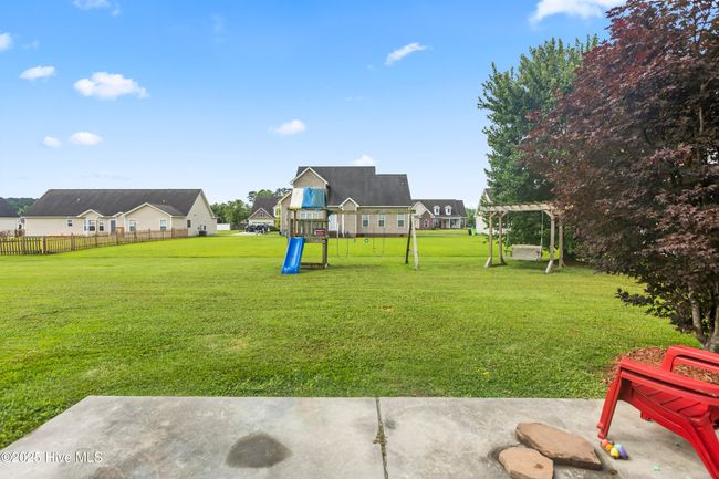 448 Barrel Dr, House other with 3 bedrooms, 2 bathrooms and 2 parking in Winterville NC | Image 35
