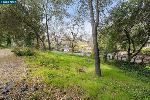 4 4 El Sereno, Orinda, CA, 94563 | Card Image