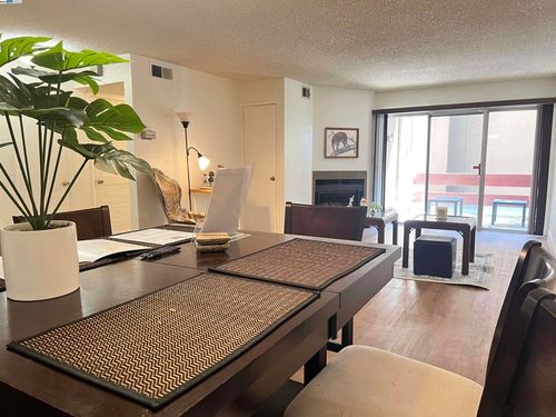 apt-123-2121 Vale Rd, San Pablo, CA, 94806-3880 | Card Image