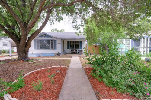 2231 W Woodlawn Ave, San Antonio, TX, 78201-5365 | Card Image