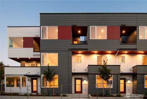 6903 42nd Ave S, Seattle, WA, 98118-3512 | Card Image