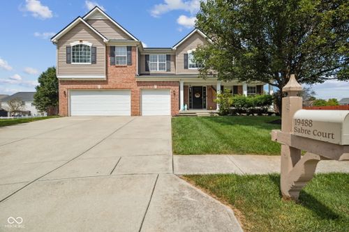 19488 Sabre Court, Noblesville, IN, 46060 | Card Image