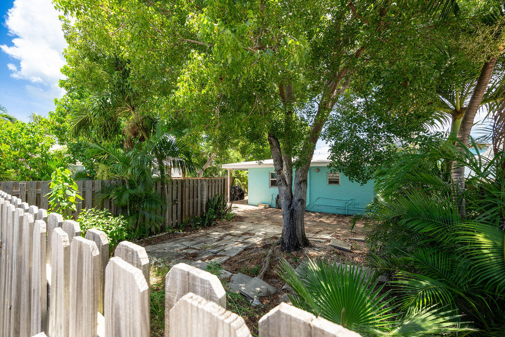 Patterson Ave, Key West, FL 33040