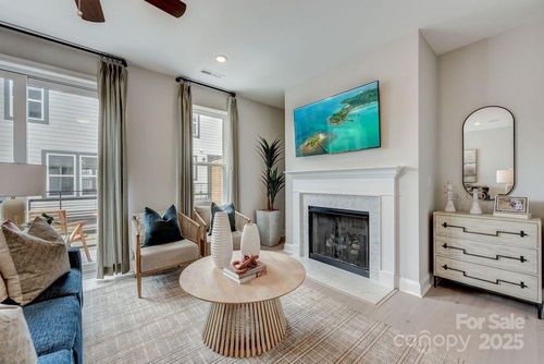 312 Catawba Ave, Davidson, NC, 28036-9379 | Card Image