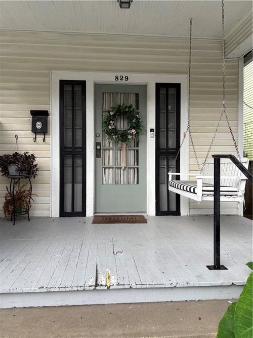 829 Cherokee St, New Orleans, LA, 70118-5029 | Card Image