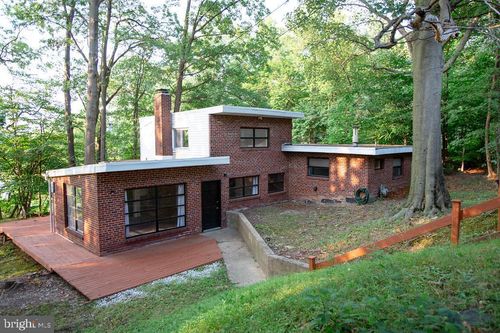 1092 Tyson Ave, ROSLYN, PA, 19001-4416 | Card Image