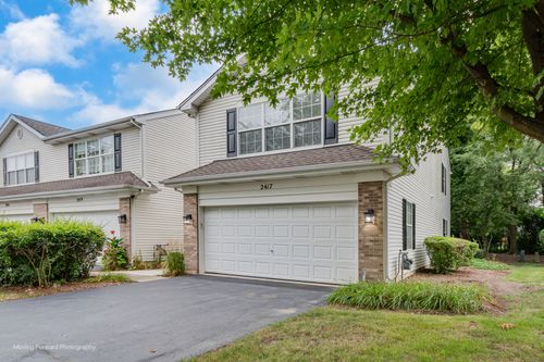 2417-2417 Stoughton Cir, Aurora, IL, 60502-6477 | Card Image
