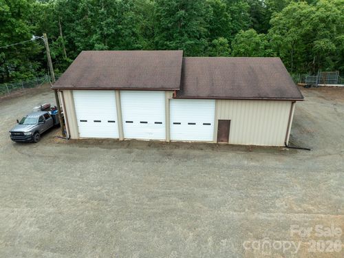 391 Mount Herman Rd, Hudson, NC, 28638-8783 | Card Image