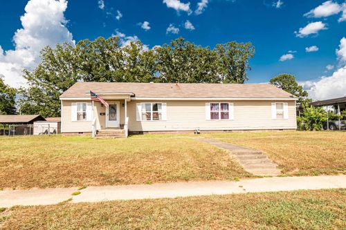115 S Womble Ave, East Camden, AR, 71701-7369 | Card Image