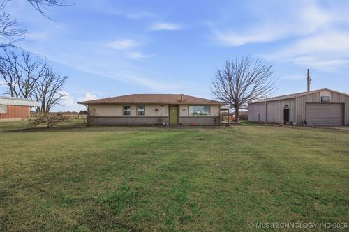 449309 E Highway 60, Afton, OK, 74331-2860 | Card Image