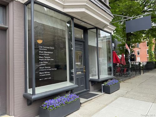 362 1/2 Warren St, Hudson, NY, 12534-2362 | Card Image