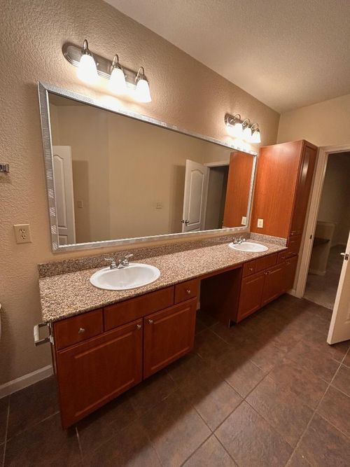 apt-253-1711 Old Spanish Trl, Houston, TX, 77054-1959 | Card Image