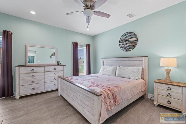 1109 Tarpon Ave, Home with 4 bedrooms, 5 bathrooms and null parking in Port Isabel TX | Image 24