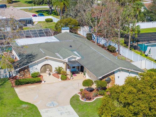 8518 Delaware Dr, WEEKI WACHEE, FL, 34607-2219 | Card Image