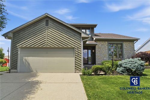 4733 Wicklow Dr, Middletown, OH, 45042-3002 | Card Image