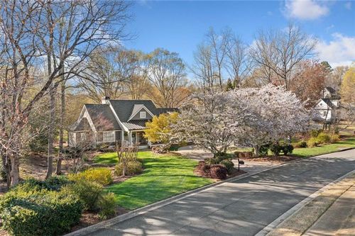 4054 Hickory Fairway Dr, Woodstock, GA, 30188-2347 | Card Image