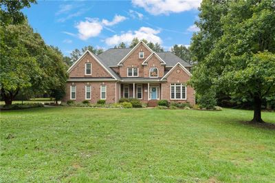 4704 Laurel Oaks Drive, House other with 4 bedrooms, 3 bathrooms and null parking in Greensboro NC | Image 2