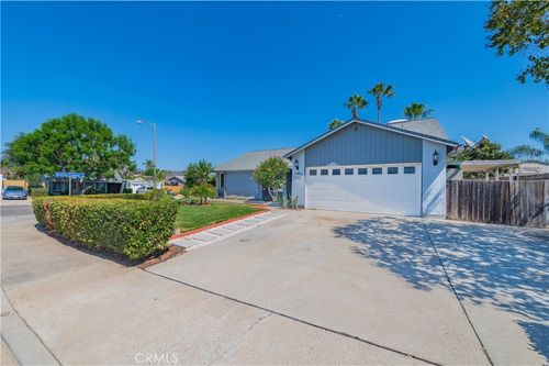 1250 Calle Colnett, San Marcos, CA, 92069-3110 | Card Image