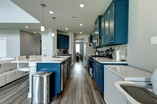 4910 Magnolia Springs Dr, House other with 4 bedrooms, 4 bathrooms and 2 parking in Pearland TX | Image 14