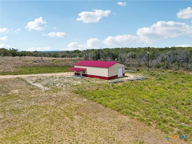 4049 Hickory Forrest Dr, Home with 3 bedrooms, 3 bathrooms and null parking in Seguin TX | Image 45