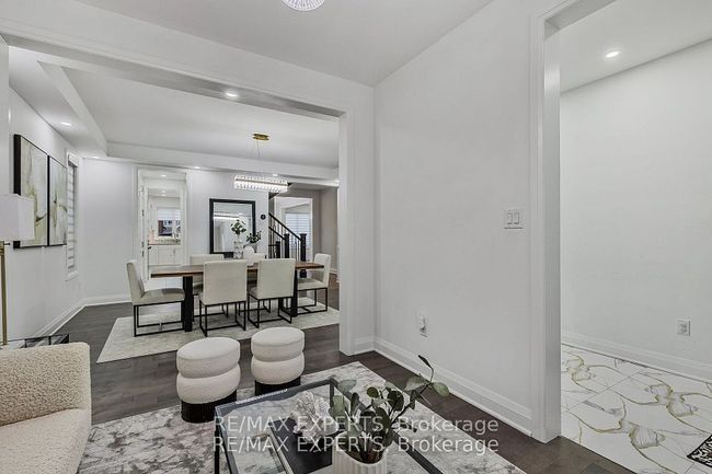 1411 Lobelia Cres, House other with 5 bedrooms, 4 bathrooms and 2 parking in Milton ON | Image 17
