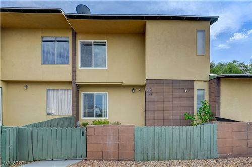 263 E Van Wagenen St, Henderson, NV, 89015-7374 | Card Image