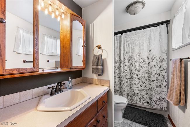 3215 King Richard Dr, House other with 4 bedrooms, 2 bathrooms and null parking in Parma OH | Image 17