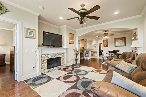 apt-228-500 Waters Edge Dr, Lake Dallas, TX, 75065-3070 | Card Image
