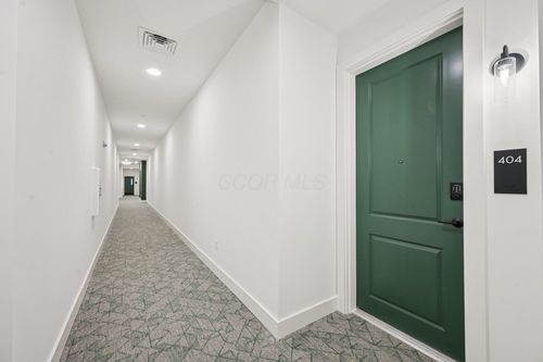 404-2867 Kobuk Drive, Columbus, OH, 43228 | Card Image