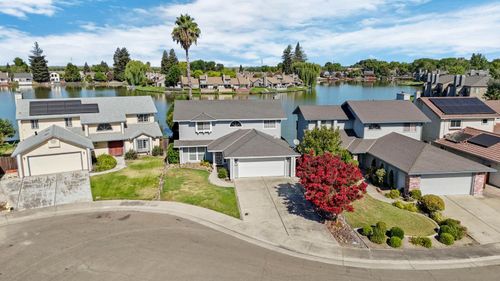3267 Lakeshore Ct, Stockton, CA, 95219-5491 | Card Image