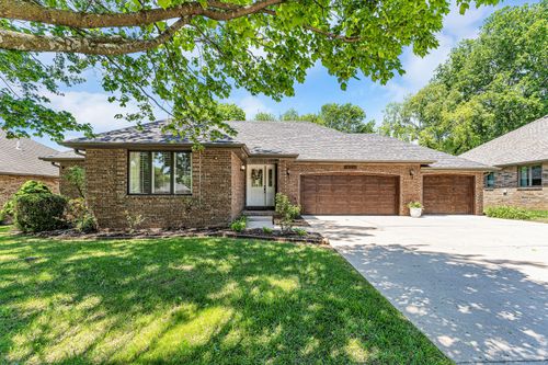 2341 S Laurel Ave, Springfield, MO, 65807-8104 | Card Image