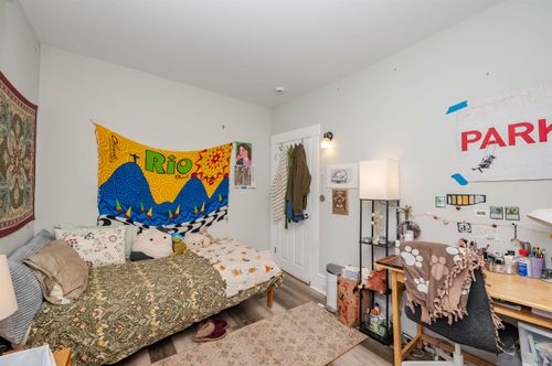 26 Cushing St, Dover, NH, 03820-3666 | Card Image