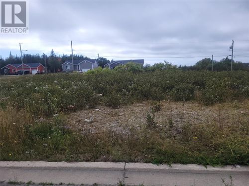 6 Logan Cres, Stephenville, NL, A2N0B7 | Card Image