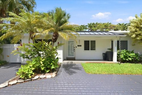 6133 Sw 44th Ter, Miami, FL, 33155-5220 | Card Image