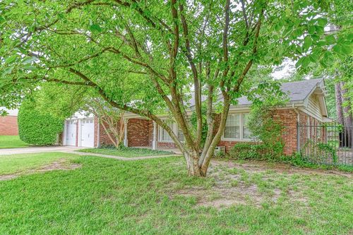 1109 Westbrooke Ter, Norman, OK, 73072-6308 | Card Image