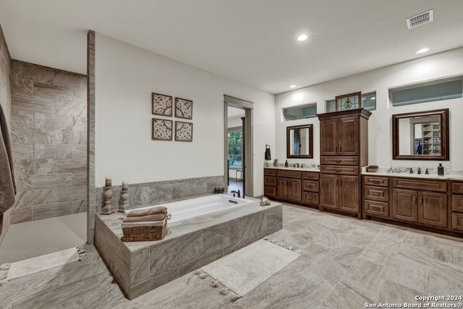121 Wine Cup, House other with 4 bedrooms, 3 bathrooms and null parking in Spring Branch TX | Image 34