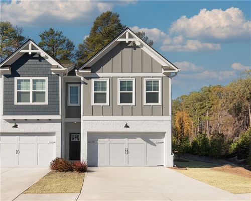 2453 Honey Way, Conyers, GA, 30013-8210 | Card Image