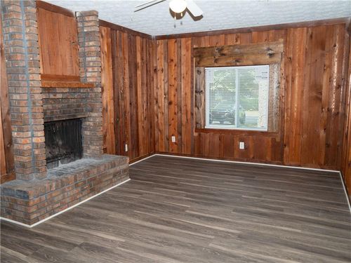 96 Burnham Cir, Jonesboro, GA, 30238-4602 | Card Image