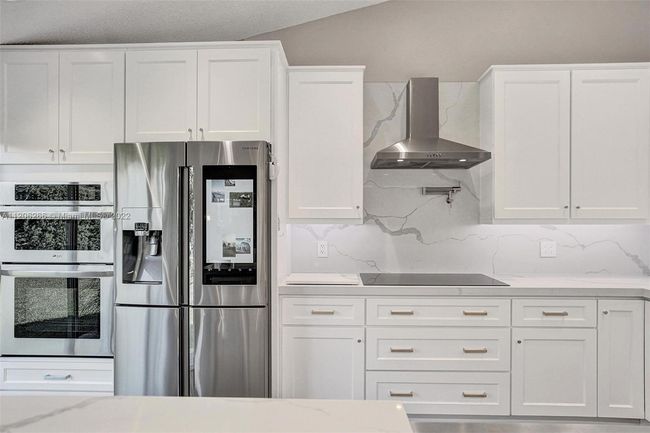 730 Bayside Ln, House other with 4 bedrooms, 3 bathrooms and null parking in Weston FL | Image 30