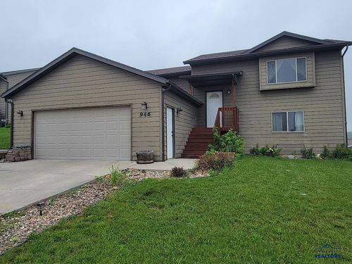 946 Cobalt Dr, Rapid City, SD, 57701-6528 | Card Image