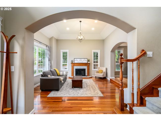 2351 Nw Pinehurst Dr, House other with 5 bedrooms, 3 bathrooms and 3 parking in McMinnville OR | Image 5