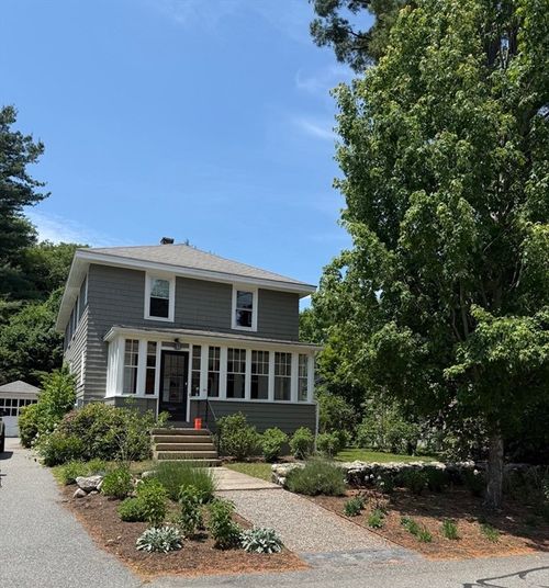 52-52 Riverdale Rd, Wellesley, MA, 02481-1631 | Card Image
