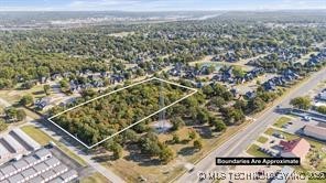 Land in Sand Springs