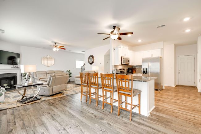 Kitchen & breakfast open to great room | Image 5
